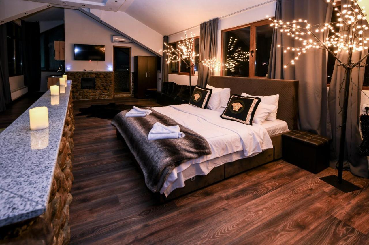 Family Lift Hotel